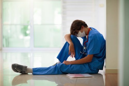 Top 10 Challenges Faced By Healthcare Workers