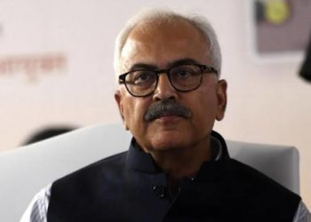 As Covid cases surge, Delhi Govt contemplates collecting samples from restaurants, markets