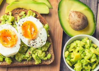 5 Best Foods to stop Hair loss.