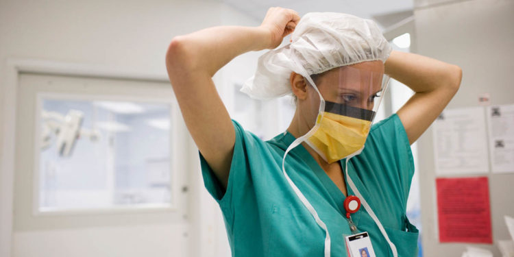 Top 10 Challenges Faced By Healthcare Workers