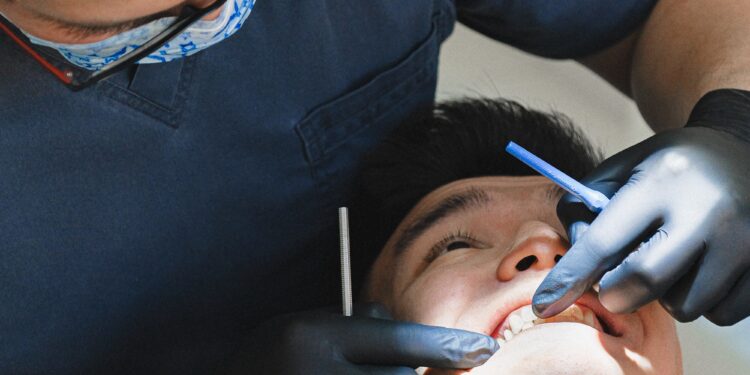 How To Get a Dental Checkup for Free (or Cheap)