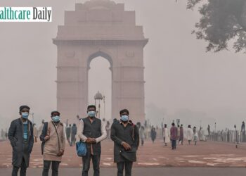 AQI-Challenges-Persist-in-Delhi-Despite-Slight-Improvements-thehealthcaredaily